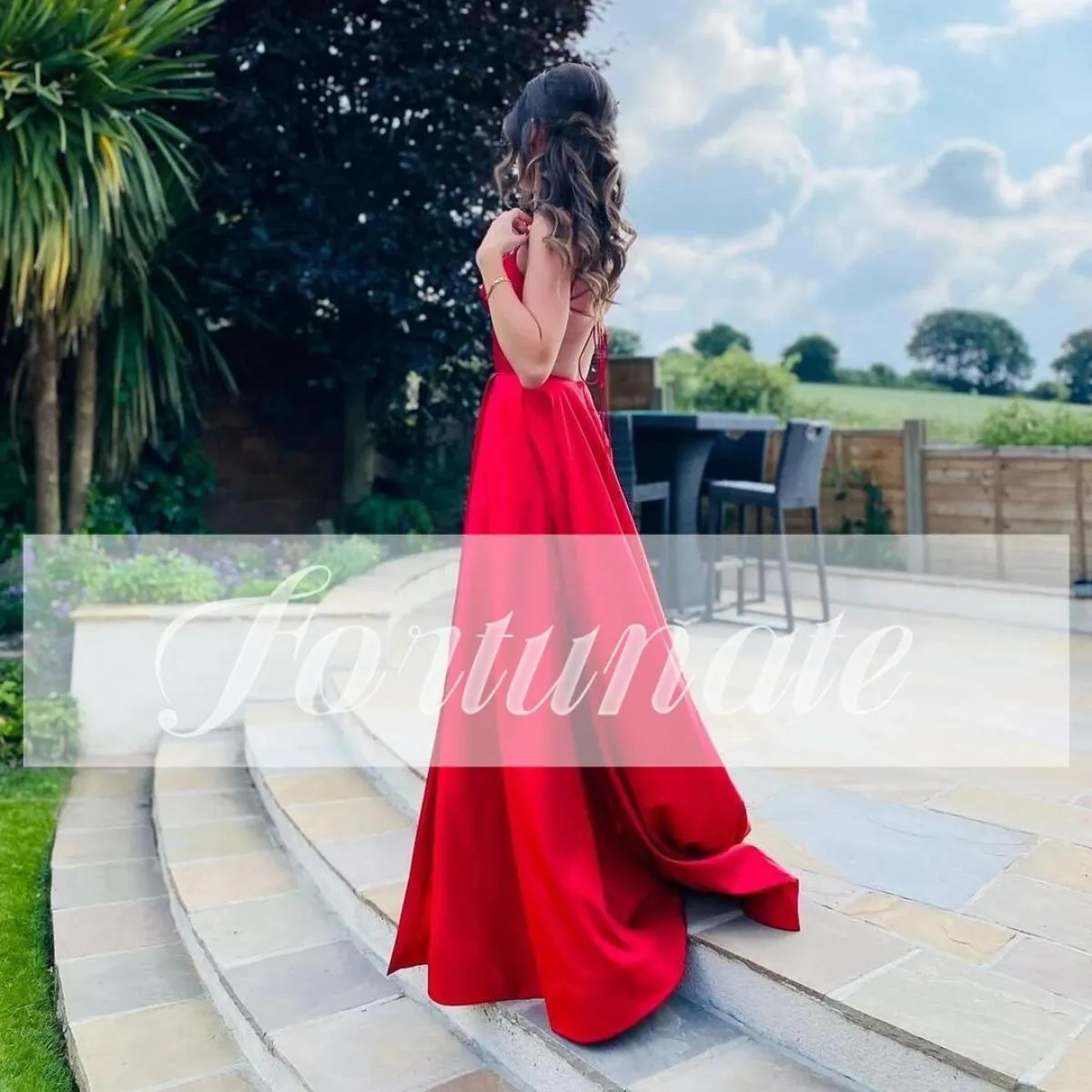 Elegante abito Quinceanera rosso con spacco laterale Abito da sera per donna senza maniche con spalline per cocktail party