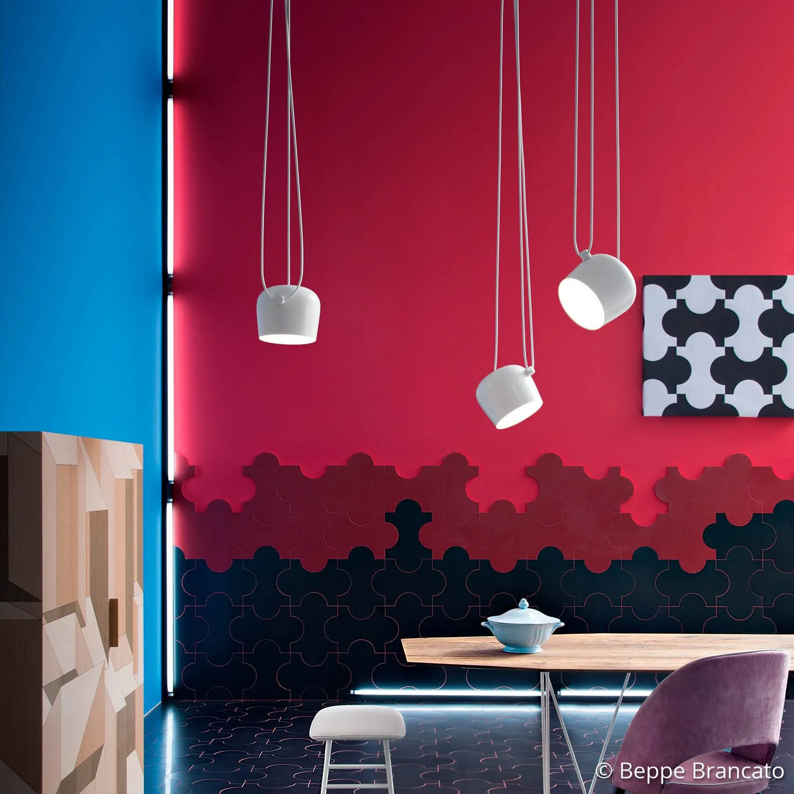 FLOS Aim Piccola lampada LED a sospensione, bianco