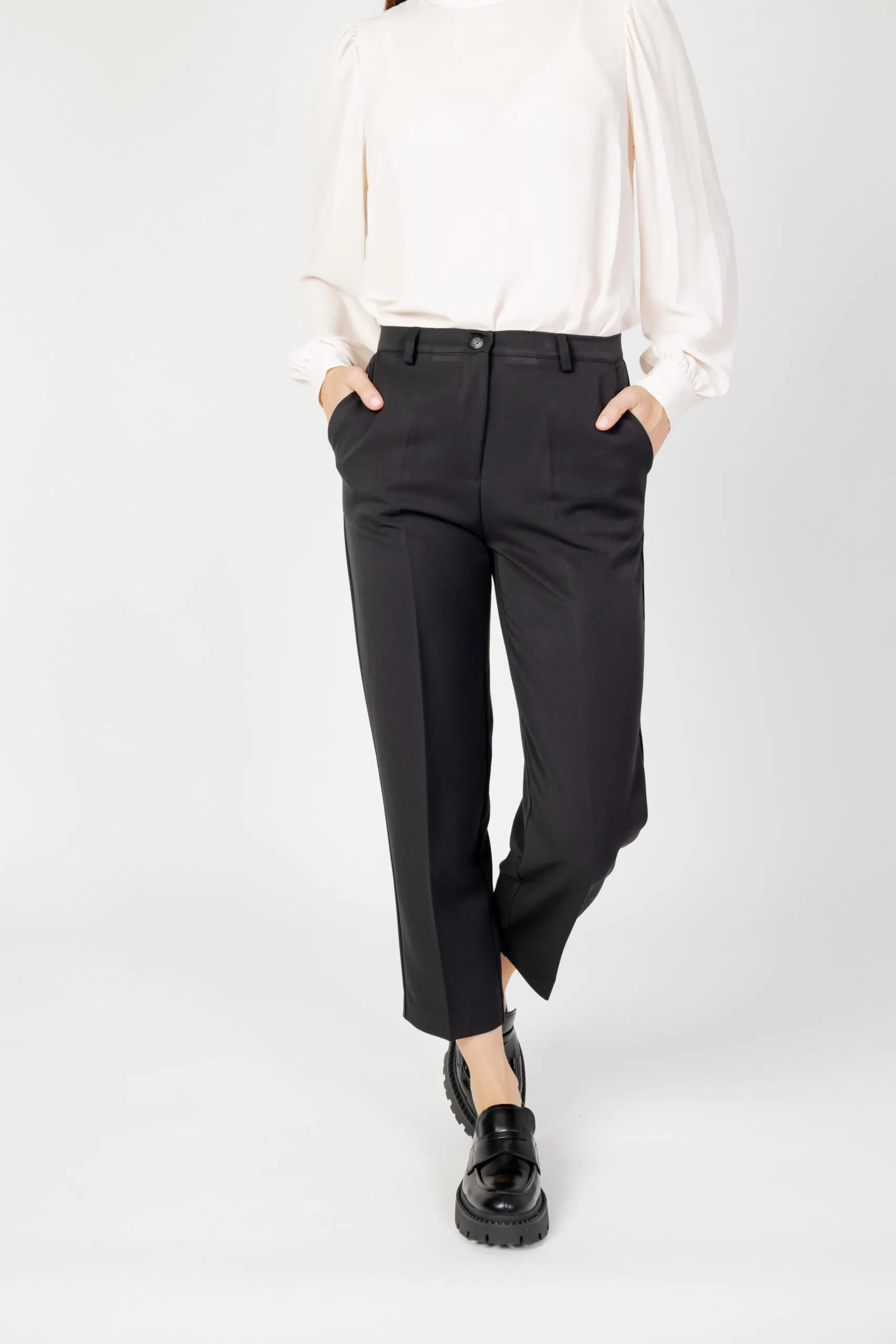Pantaloni a sigaretta Hanny Deep guendy Nero