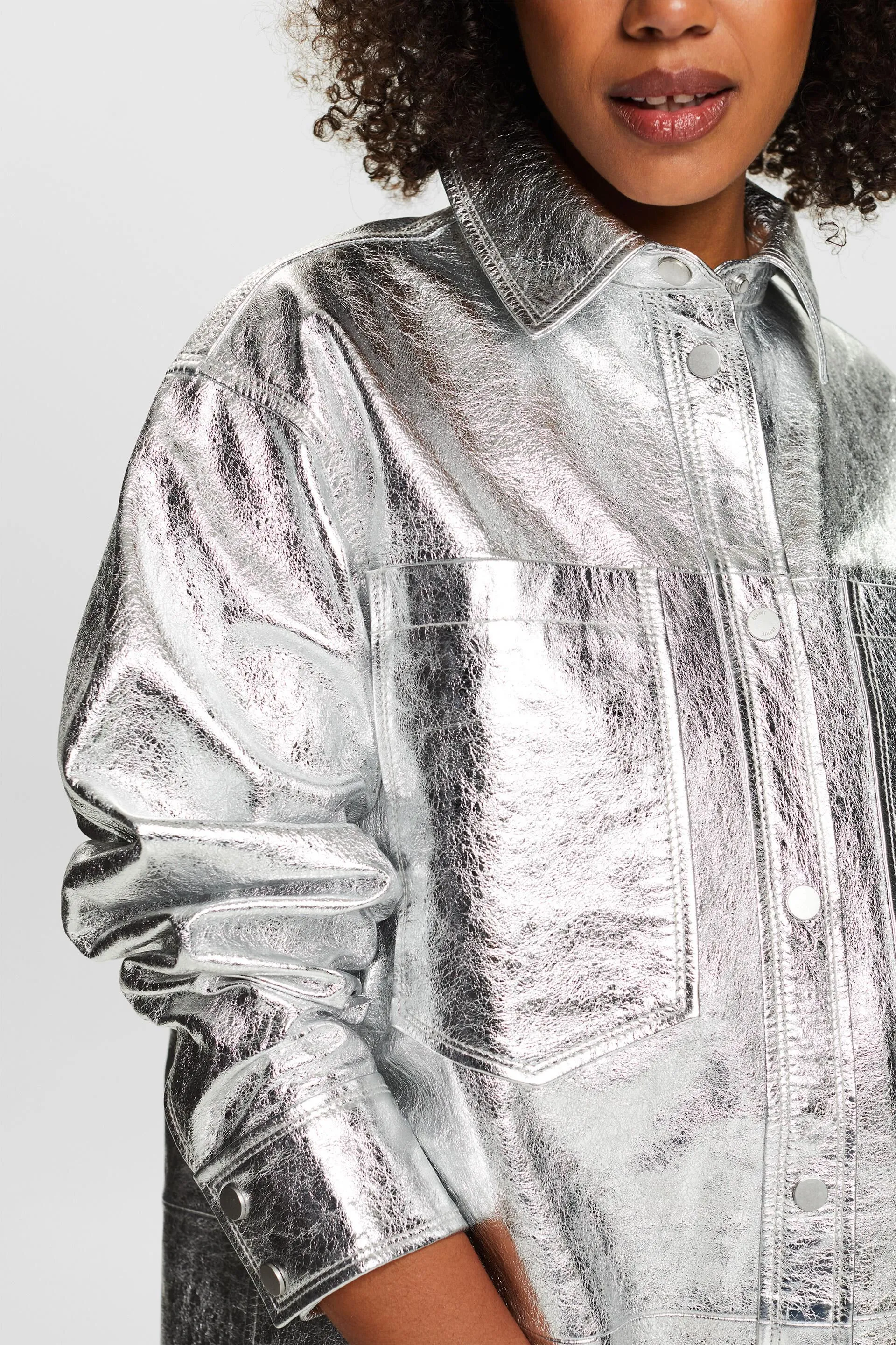Shacket in pelle rivestita metallizzata
