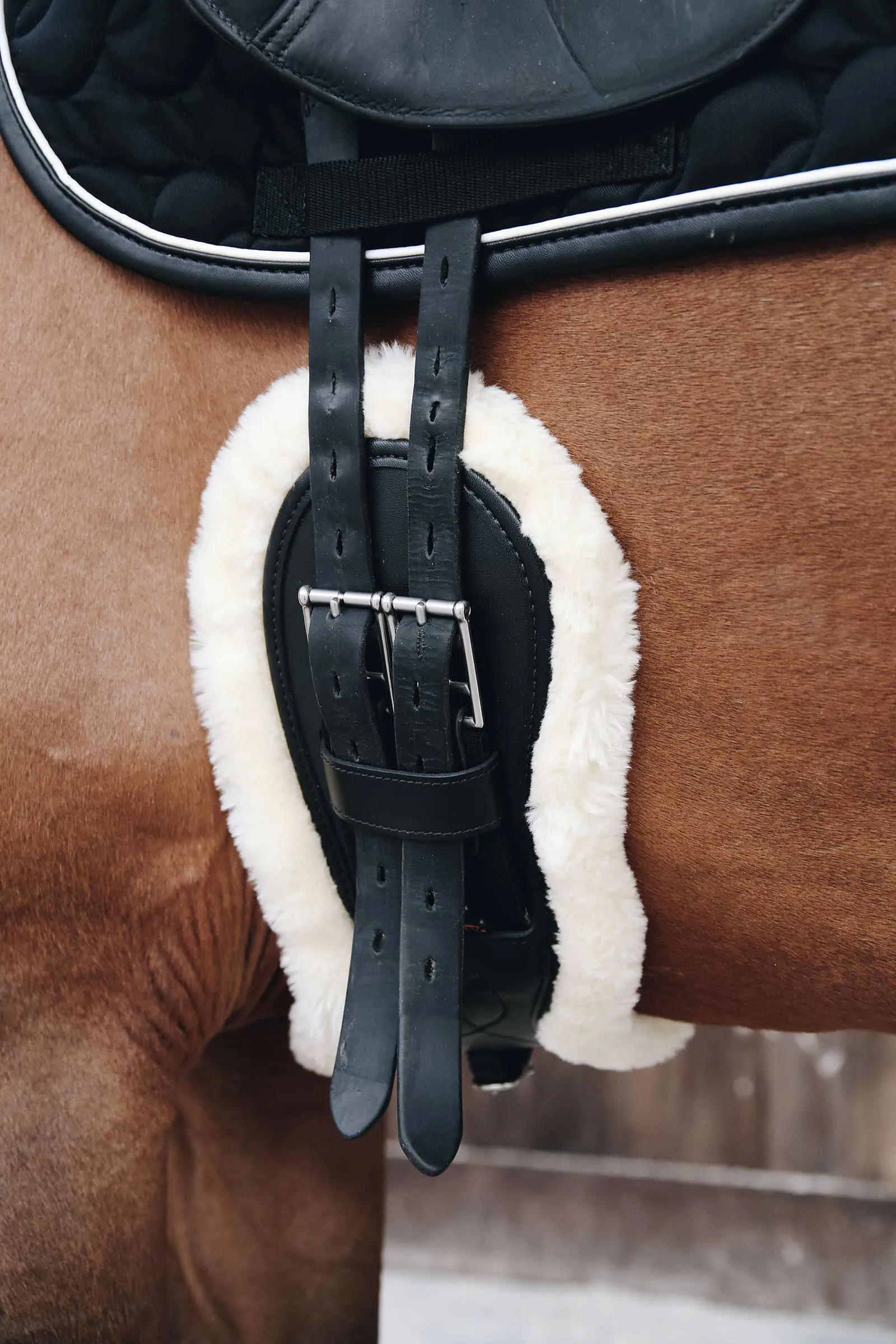 Sottopancia corto anatomico in pelle di pecora Kentucky Horsewear