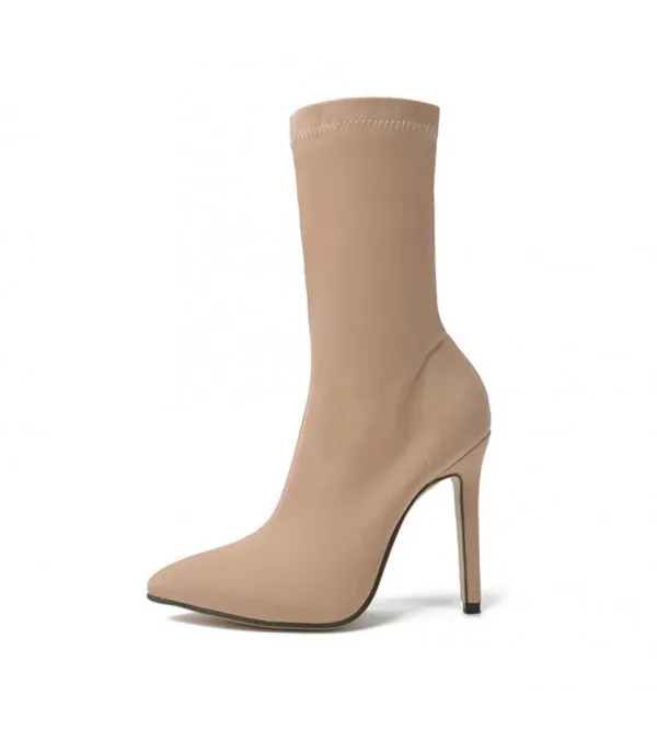Stivaletto con calza