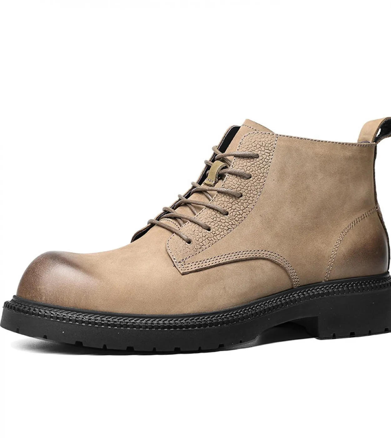 Stivali da uomo di lusso in vera pelle 2023 Inverno caldo Scarpe casual in pelle per uomo Marca di qualità Punta tonda Moda cavi