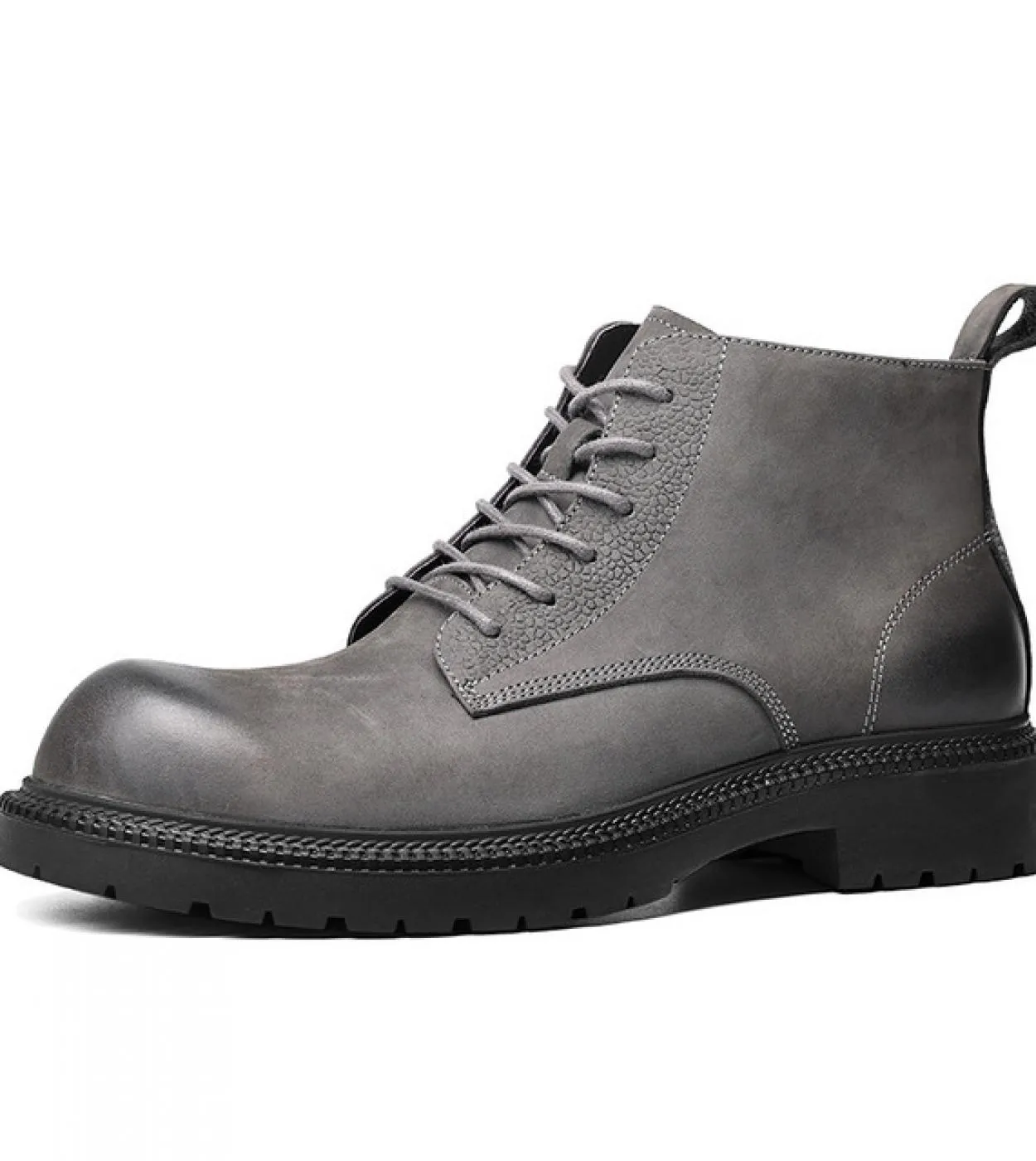 Stivali da uomo di lusso in vera pelle 2023 Inverno caldo Scarpe casual in pelle per uomo Marca di qualità Punta tonda Moda cavi