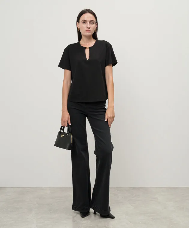 Twinset T-shirt nera con ritaglio 242LI2ZCC