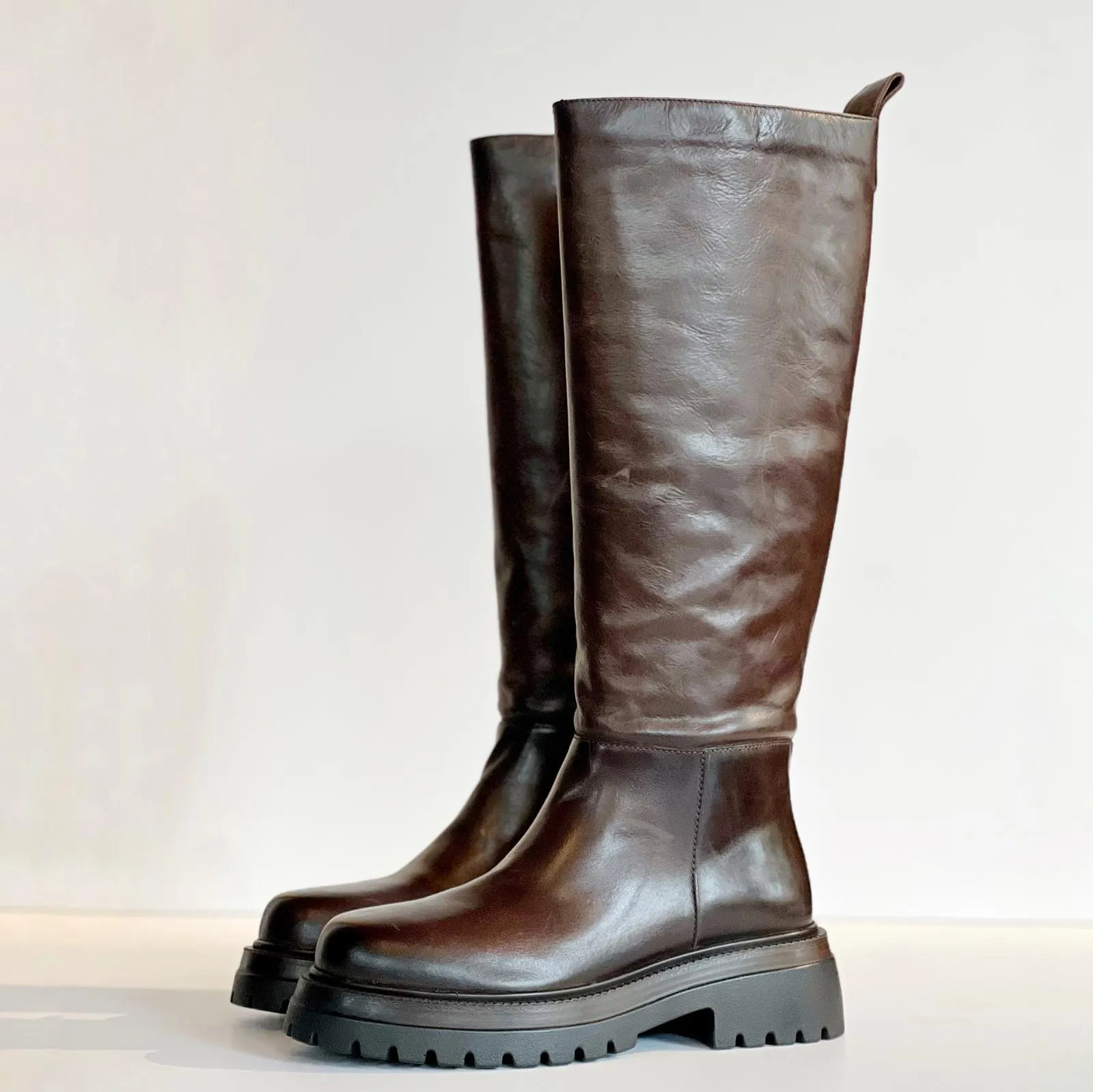 W3-300 Stivale Ebony  