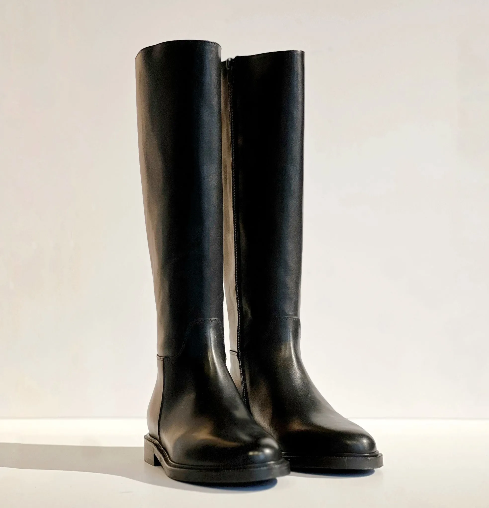 W4-2SA Stivale ZIP Cavallerizzo Nero  