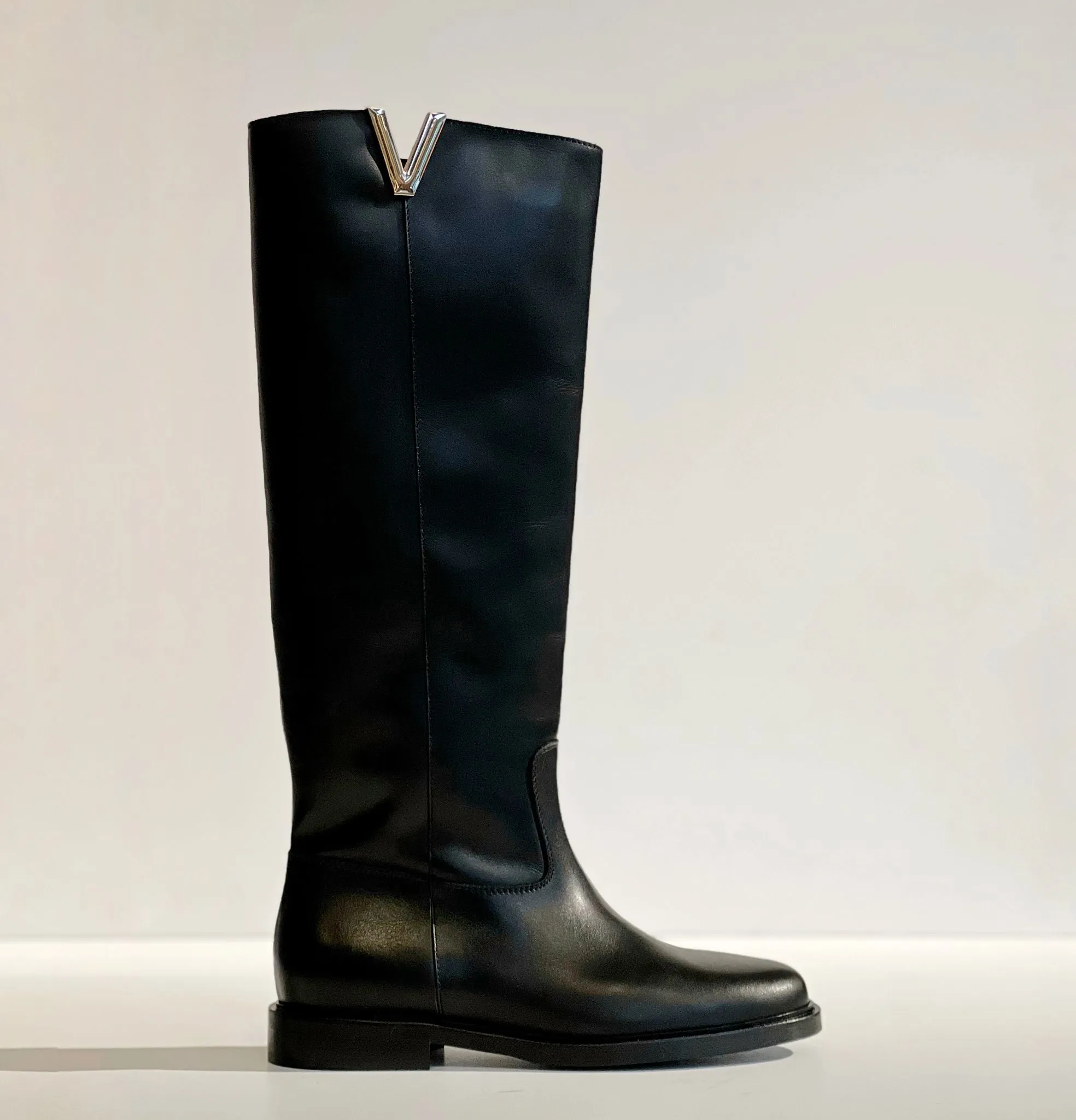W4-T25 Stivale NO Zeppa Interna V Oro Nero  