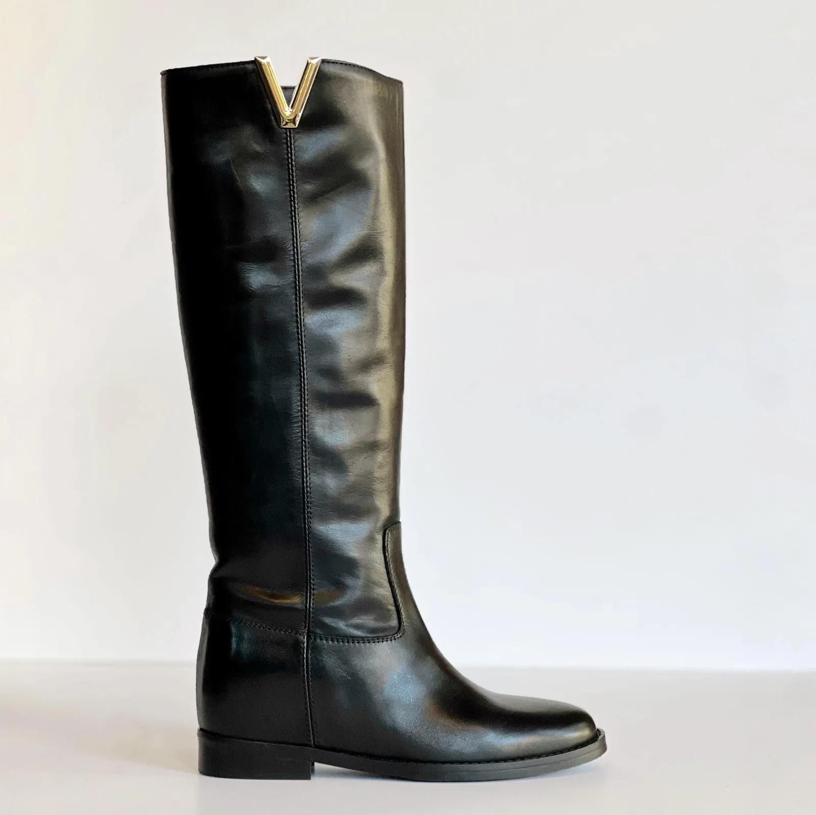 W4-T25 Stivale Zeppa Interna V Oro Nero  
