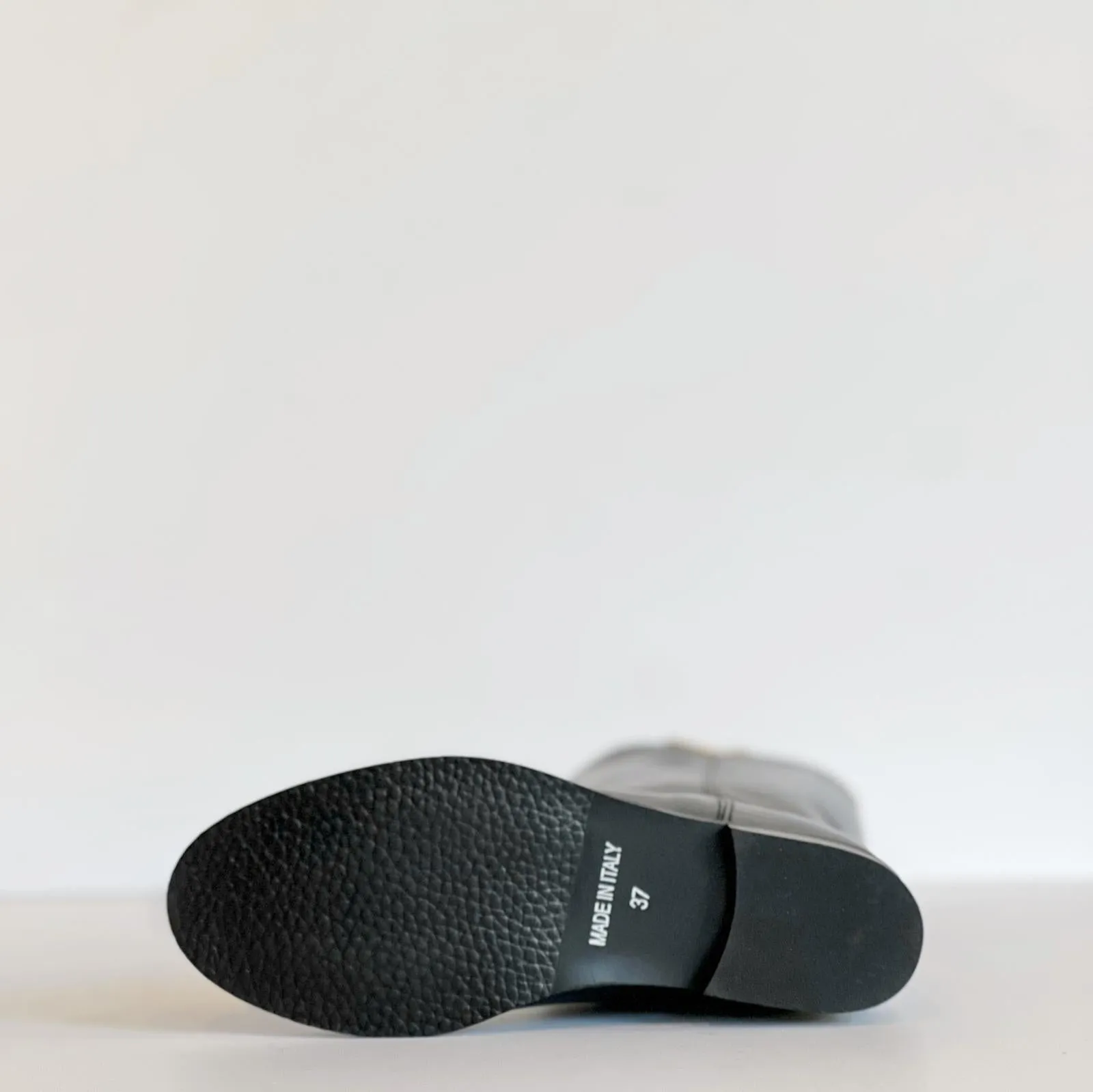 W4-T25 Stivale Zeppa Interna V Oro Nero  